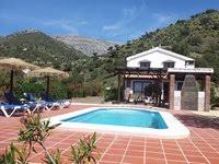 18 casas rurales en venta en málaga disponibles para tu familia: 8298 Casas Rurales Baratas En Malaga Malaga Brujulea