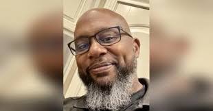 Tony Singletary's Instagram, Twitter & Facebook