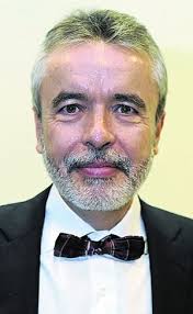 Giménez considera «una extravagancia» abrir la Biblioteca Regional los  domingos