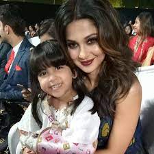 Pin By Shifa Karai On Jennifer Winget Jennifer Winget Jennifer