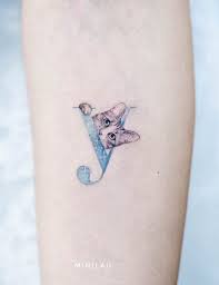 Cheshire cat tattoo designs are inspired from the famous character. 63 Unique And Cute Cat Tattoos That Will Make You Aww