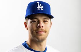 Dodgers Video: Clayton Kershaw, A.J. Ellis Attend Cowboys-Packers Game At  Lambeau Field