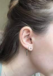 Piercings Double Helix Double Cartilage Forward Helix Double Lobes Earrings Piercing Ideas Curat Earings Piercings Ear Jewelry Rose Gold Ear Cuff