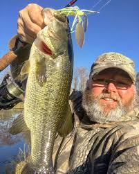 Which reel is preferred, bait runner or spinning, and why?