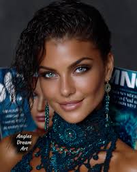 Happy Saturday, Everyone.. I have a...