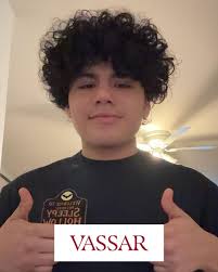 Chris Benitez is University High School's Class of 2025 Valedictorian and a  shining example of LAUSD excellence! Chris is a QuestBridge Scholar matched  with Stanford University, where he will major in civil