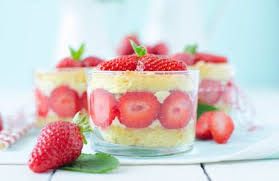 Fraisier En Verrine Recette Fraisier Recettes Sucrees Gateaux Et Desserts