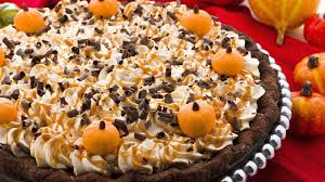 If you're looking for delicious desserts to fill up your family, you've come to the right place. Thanksgiving Dessert Recipes Decadent Cakes Pies And Pastries