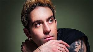 G-Eazy returns with 'Tulips & Roses'