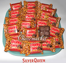 Silverqueen chunky bar ini adalah salah satu varian coklat silverqueen dengan inovasi baru yang memberikan kelezatan dalam potongan coklat yang lebih besar, tulis alfachart.com. 700 Gambar Coklat Cungkybar Hd Paling Keren Infobaru