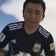 Jose Calvetti's Instagram, Twitter & Facebook