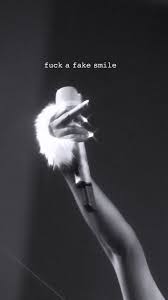 Pin On Ariana Grande