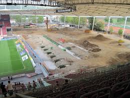Alle infos zum stadion von 1.fc köln. Blick Auf Die Unterturkheimer Kurve Baustelle Der Mercedes Benz Arena Gottlieb Daimler Stadion Neckarstadion In Stuttgart Vor Dem Spiel Vfb Sportstadien Im Bild Startbilder De