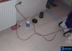 Doğalgaz petek vanaları nasıl ayarlanır , evinizdeki petekler ısıtmıyor, yeni kombi aldınız fakat kombi tesisatı eski, tesisat petek temizliğini de. Petek Aralari Nasil Temizlenir