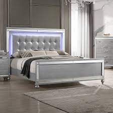 We did not find results for: Valentino Panel Bed Silver New Classic Furniture Furniture Cart