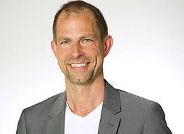 doozzoo Ambassadors who use doozzoo successfully