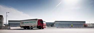 La stazione di padova (talvolta chiamata padova centrale, per distinguerla dalle altre stazioni minori cittadine) è la principale stazione della città. Cavatorta Interporto Cepim Parma Cavatorta Uk