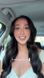 Isabella Moss's Instagram, Twitter & Facebook