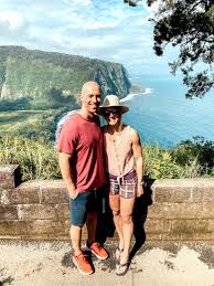 Huggo's has our vote as the best steak and seafood house in kona town proper. Why Go To Kona Hawaii And What To Do Once You Re There Printable Nesting With Grace