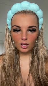 Bridget Stanley's Instagram, Twitter & Facebook