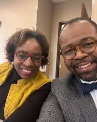 Senator Rhonda Fields, thank you for supporting the Communitt College of  Aurora (@communitycollegeofaurora) 🦊❤️🙌 #ItsDrMordecai #CommunityCollege  #HigherEducation #Education #CommunityCollegeOfAurora #auroracolorado  #Colorado#ColoradoCommunityColleges