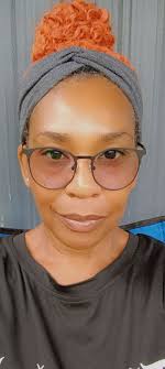 Today my hand blown Georg Jensen drinking glasses came home, I want to use  them in the everyday life as my primary glasses. At the picture om the  button