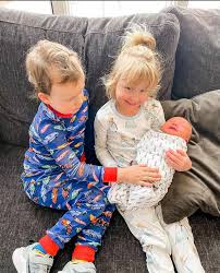 Joseph howarth ingles (born 2 october 1987) is an australian professional basketball player for the utah jazz of the national basketball association (nba). Joe Ingles S Amazing Wife Renae Hallinan Girlfriend Bio