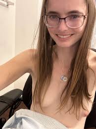 Mollysnowcone (umollysnowcone) - Reddit