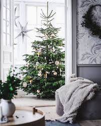 37 Diy Elegant Christmas Tree Decorating Ideas Elegant Christmas Trees Elegant Christmas Tree Decorations Christmas Tree Inspiration