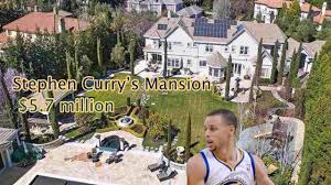 Stephen curry is living in a lavish house in california that has its own swimming pool and basketball rack. Mvp Upgrade Stephen Curry S Home In The Bay Area Is Sick Pictures Youtube