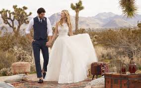 Die opulenten hochzeitskleider der julietta collection von mori lee by madeline gardnerstehen für topmodische, glamouröse ballroben für die stilbewusste braut. Was Konnen Sie Von Der Morilee Brautmoden Kollektion 2020 Erwarten Bridal Times