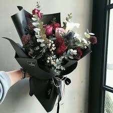 Pinterest Kitkat Xxi Flower Arrangements How To Wrap Flowers Floral Arrangements