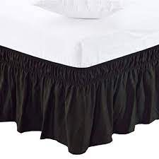 The perfect finishing touch—our timeless matelassé and tailored detachable bed skirts dress up your bed. Bed Skirts Buy Bed Skirts Online At Best Prices In India Amazon In