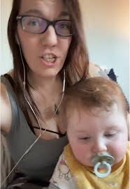 He’s just the cutest! @Kiwi_Ozzy #cutebaby