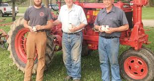 Pioneer Steam and Gas Engine Society holds antique tractor Plow Day