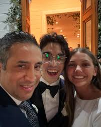 The moment someone shows you they spotted a @bluethreadproject suit