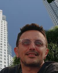 El Buscador que Florece en el Caos 🔥 Emi Brancciari de No Te Va Gustar  tuvo un mano a mano con Julio Leiva, que nos dejó estas postales dignas de  enmarcar. No