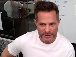 He's accused of a $300M Ponzi scheme. Who, and where, is Greg Martel?