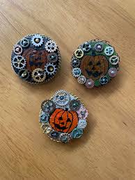 Inspired by Alkistis Stampouli and her beautiful magnets, this one is for a  friend's birthday made using dreamland 8x8 DP.