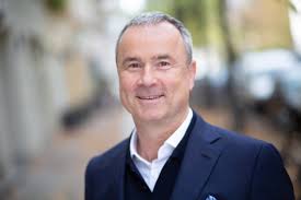 Ob die insolvenz weitergeführt werden kann wird im rahmen eines insolvenzplans gemeinsam mit dem insolvenzverwalter entschieden. Gmbh Insolvenz Anmelden Bei Zahlungsunfahigkeit Oder Uberschuldung