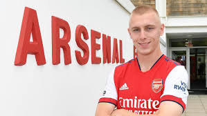 Magically remove people from shots. Mika Biereth Joins The Club News Arsenal Com