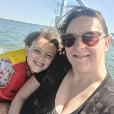 What are some cool things to do for a girls' day in Tupelo, Mississippi?