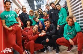 I coach di amici 2019 il serale, ricky martin e vittorio grigolo, sono pronti a darsi battaglia sul palco. Amici 2019 Anticipazioni Sabato 9 Marzo 2019
