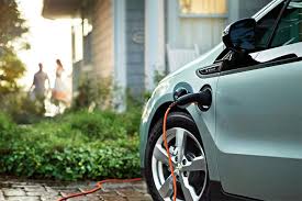 La classique et la rechargeable. Differences Entre Voiture Electrique Voiture Hybride Et Voiture Hydrogene