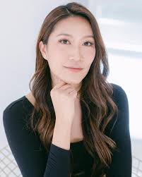 Lorretta Chow 周美欣