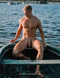 We All Wanted To See More Of Gorgeous David Čiháček And His Big Dick - Nude  Men, Nude Male Models, Gay Selfies & Gay Porn