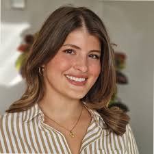 Saying a bittersweet goodbye to all my amazing colleagues at 3Q Digital  today as I leave to pursue an MBA at University of Oxford. I am so grateful  to have worked for