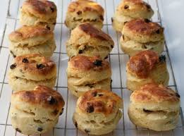 Easy Raisin Scones Recipe Raisin Recipes Fruit Scones Recipe Scones Recipe Easy