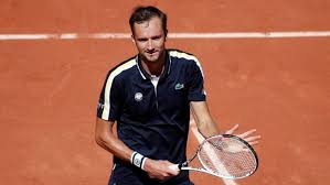 2021 french open stenfanos tsitsipas v daniil medvedev 2nd men's quarter final. At Last Daniil Medvedev Wins First French Open Clash At Fifth Attempt Deccan Herald