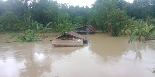 Banjir majalengka 07 02 2021cepat pulih majalengka kubuat saudara saudaraku yang terkena musibah banjir semoga diberi kesabaran dan kesehatanamiin ya alloh. Debit Sungai Cimanuk Terus Naik Pemdes Karanggetas Umumkan Siaga Banjir Radarcirebon Com